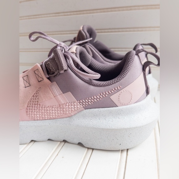 Nike Crater Impact Low Top Slip on Running  Shoes Youth - Picture 2 of 13